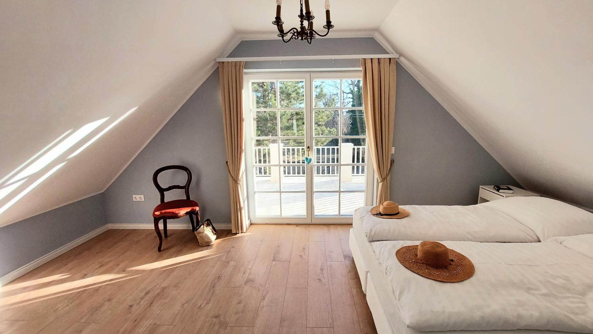 Schieszl Villa Zamárdi Buitenkant foto
