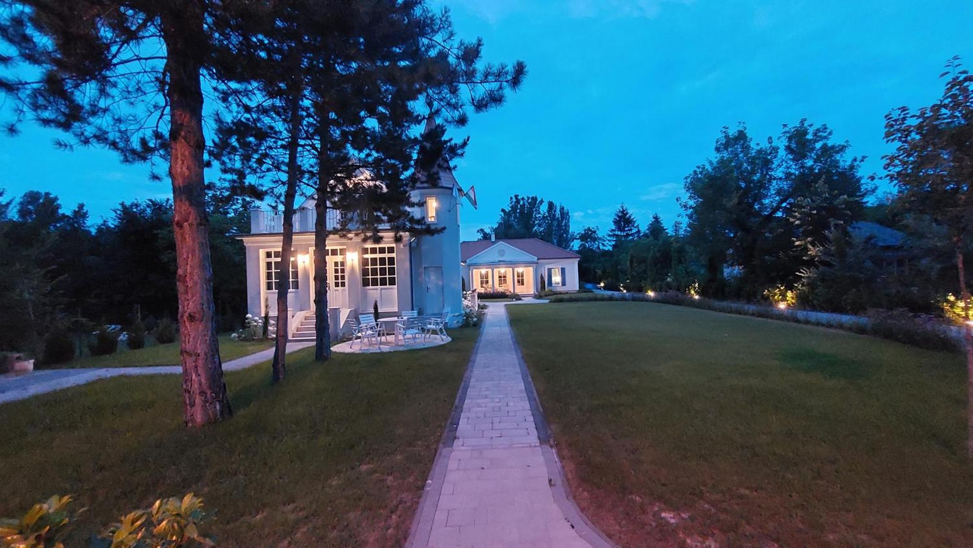 Schieszl Villa Zamárdi Buitenkant foto